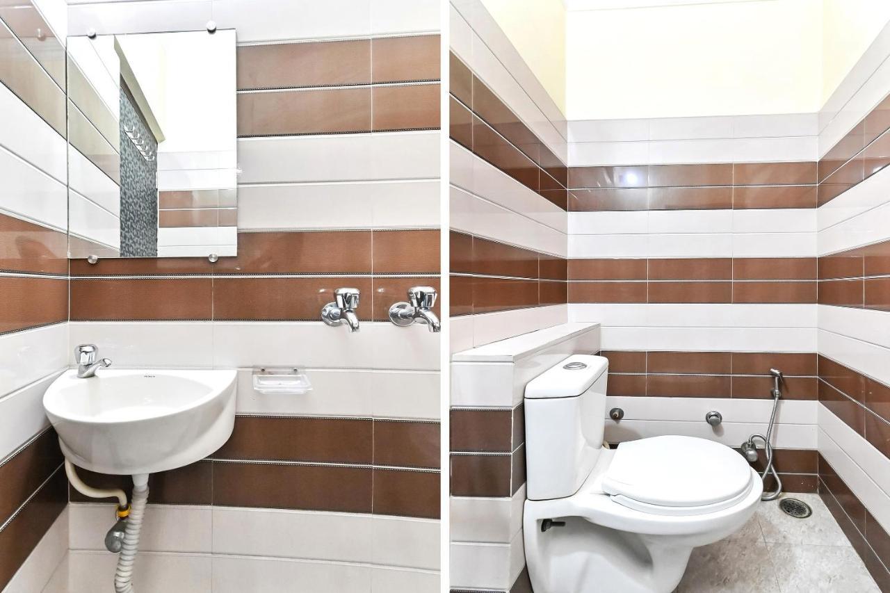 Oyo 49672 Hotel Galaxy Muradabad Dış mekan fotoğraf